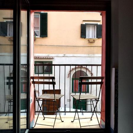 Casa Adriano Apartment Procida Ngoại thất bức ảnh