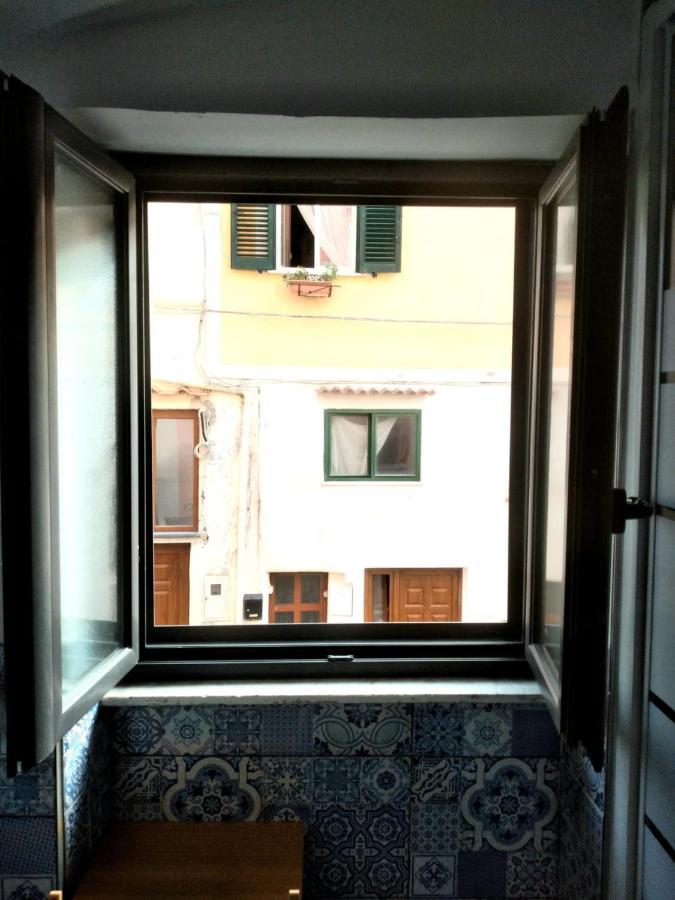 Casa Adriano Apartment Procida Ngoại thất bức ảnh